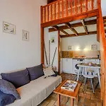 Maisonnette A 50m De La بيسكاروس