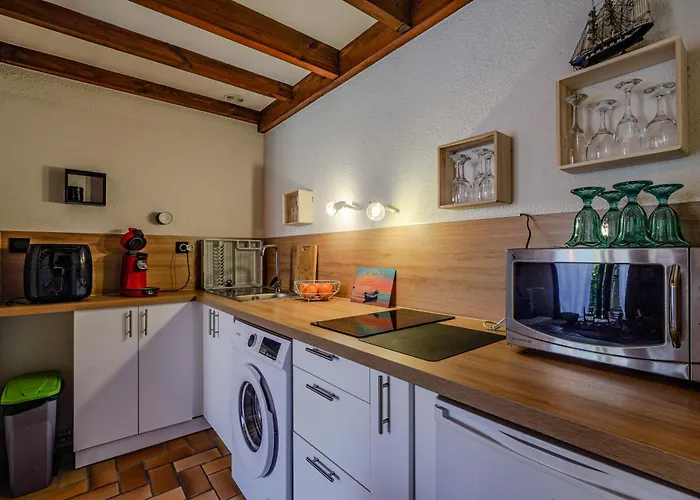 Ferienhaus Maisonnette A 50m De La